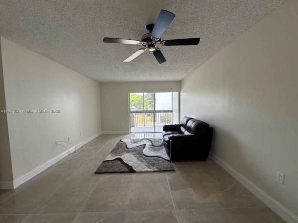 721 N Pine Island Rd 214, Plantation, Florida 33324