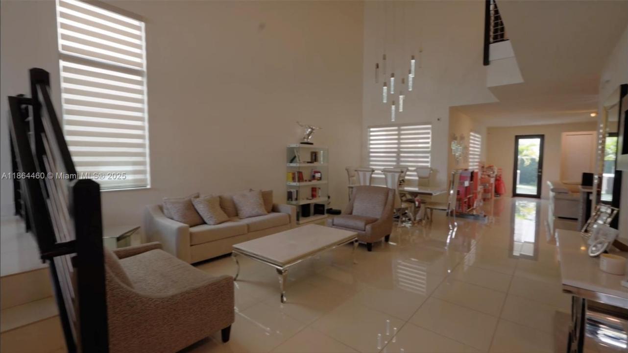 7661 NW 103rd Ct 7661, Doral, פלורידה 33178, ארצות הברית של אמריקה 