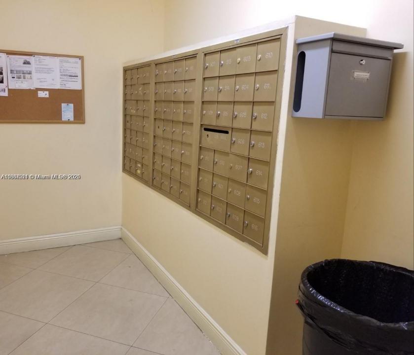 2280 SW 32nd Ave 511, Miami, Florida 33145, Stati Uniti