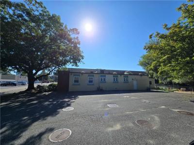 64 Bay Spring Avenue, Barrington, Rhode Island 02806