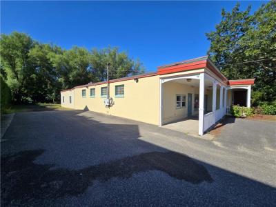 64 Bay Spring Avenue, Barrington, Rhode Island 02806