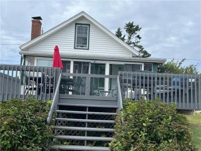 32 Shore Drive, Charlestown, RI 02813, USA