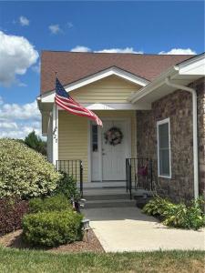 127 BELLA VISTA CIRCLE Circle 68, Glocester, Rhode Island 02814, Estados Unidos