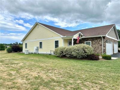 127 BELLA VISTA CIRCLE Circle 68, Glocester, Rhode Island 02814, Estados Unidos