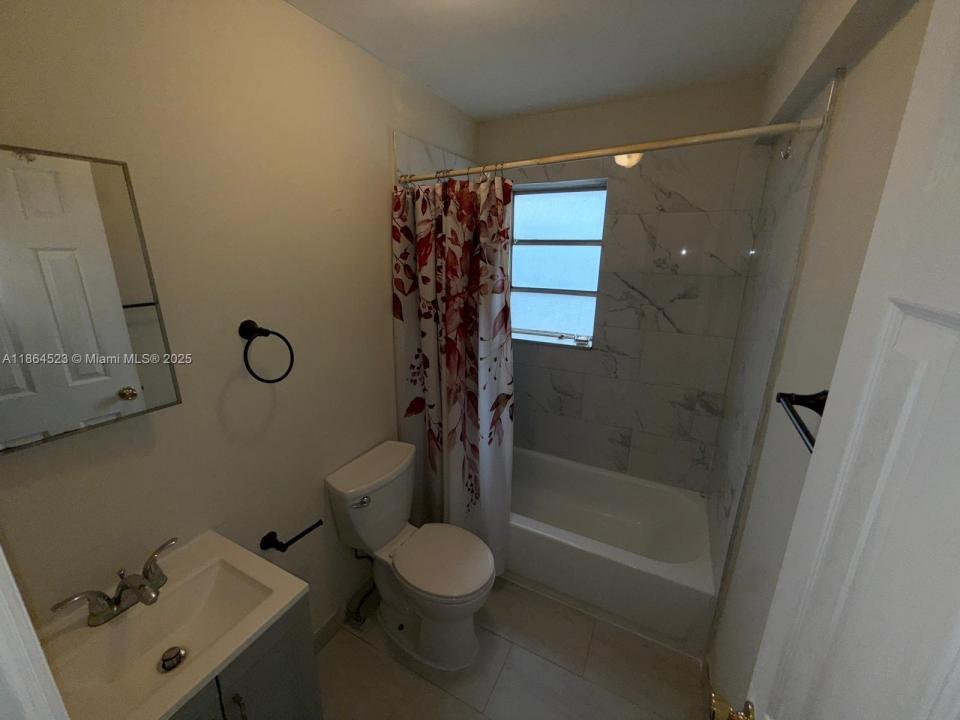 3091 NW 30th St B, Miami, Flórida 33142, Estados Unidos