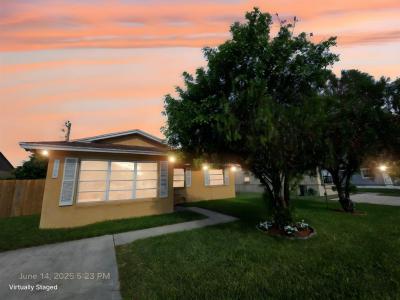 3530 S 55th Ave, Greenacres, Florida 33463