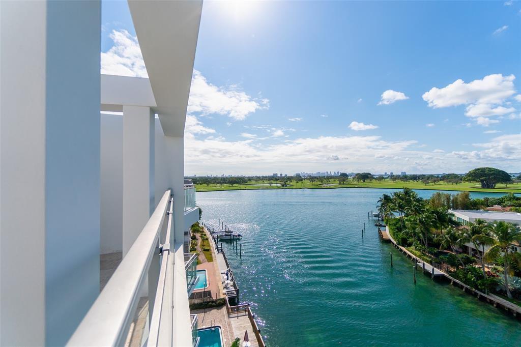 9400 W Bay Harbor Dr 202, Bay Harbor Islands, Florida 33154, Estados Unidos