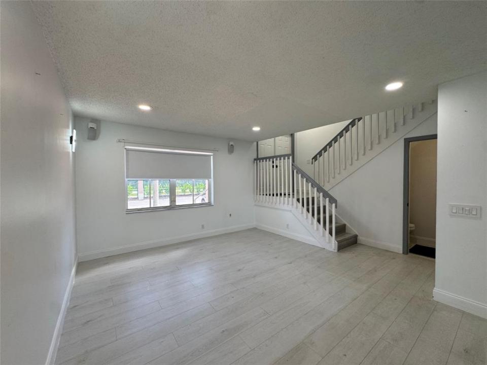 7481 Santa Monica Drive, Margate, Florida 33063, USA