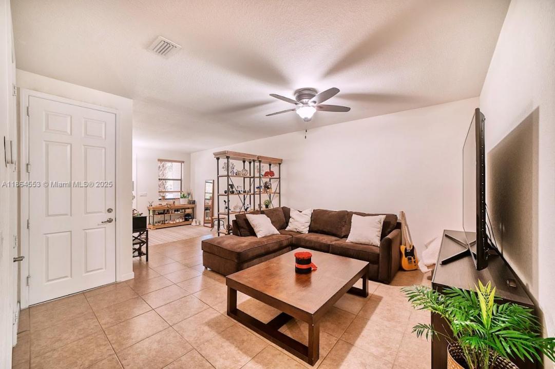 3962 Devenshire Ct, Coconut Creek, Florida 33073