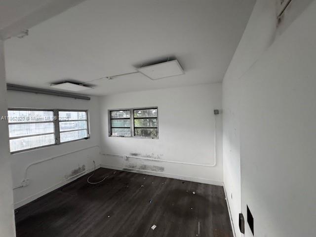 6851 NW 37th Ct, Hialeah, Flórida 33147, Estados Unidos
