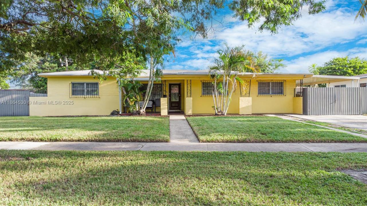 1220 NW 88th St, Miami, Florida 33147