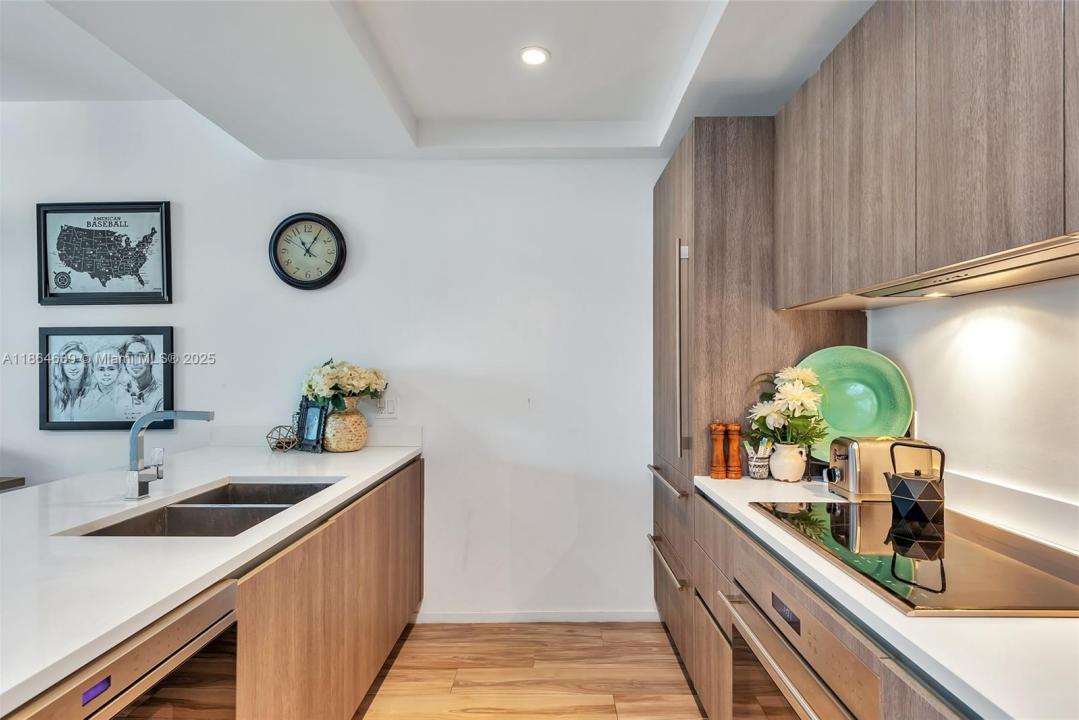 801 S Miami Ave 1708, Miami, Flórida 33130, Estados Unidos