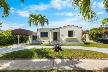 6377 SW 15th St, West Miami, Florida 33144, USA
