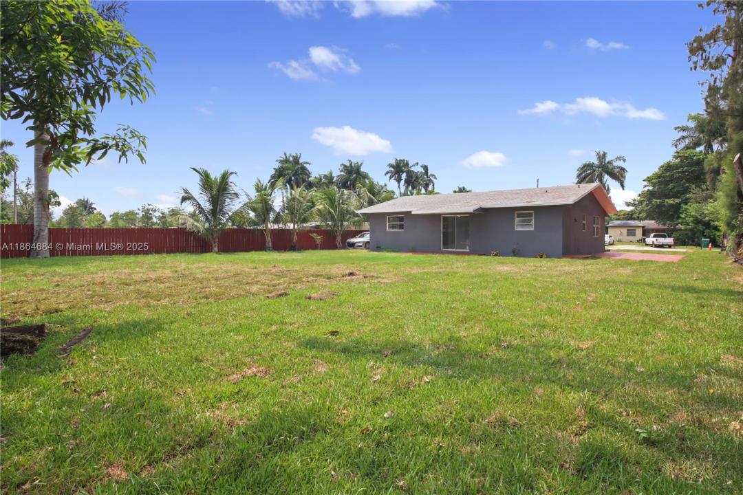 11717 NW 22nd Ct 11717, Miami, Florida 33167, Estados Unidos