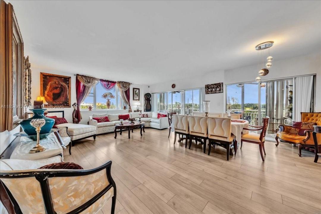 3800 Hillcrest Dr 411, Hollywood, Florida 33021, Estados Unidos