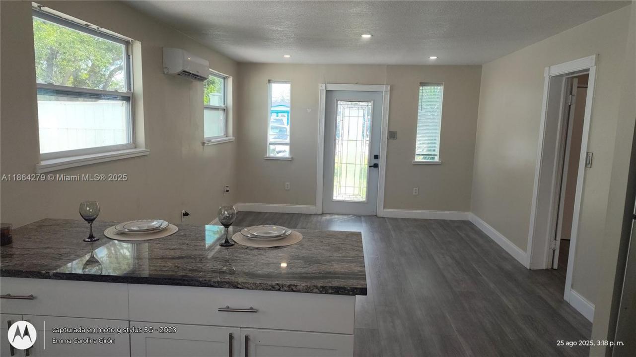 2793 Shawnee Rd B, West Palm Beach, Florida 33406, Estados Unidos