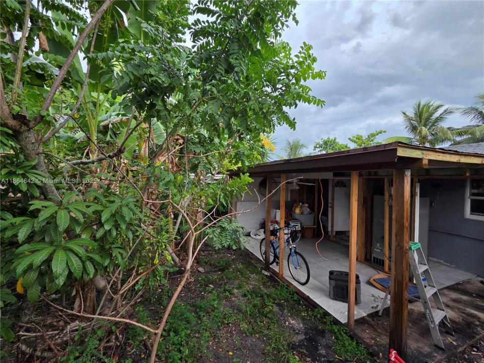 3433 SW 12th Pl, Fort Lauderdale, Florida 33312, USA