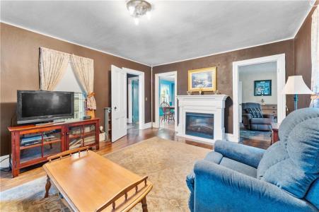 262 Sutton Avenue, East Providence, Rhode Island 02914