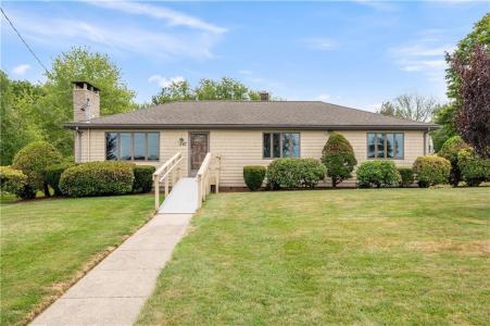 245 W Wrentham Road, Cumberland, Род Айленд 02864, Соединенные Штаты