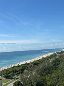 100 Bayview Dr 1906, Sunny Isles Beach, Florida 33160, USA