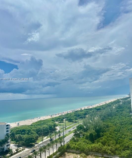 100 Bayview Dr 1906, Sunny Isles Beach, Florida 33160, Estados Unidos