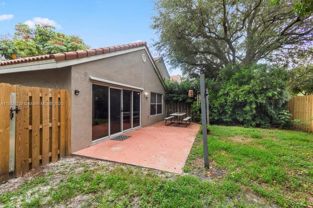1145 NW 111th Ave, Plantation, Floride 33322, États-Unis