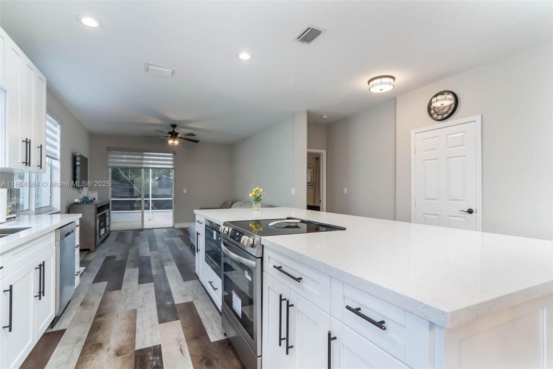 4907 Pelican Mnr, Coconut Creek, Florida 33073, Stati Uniti