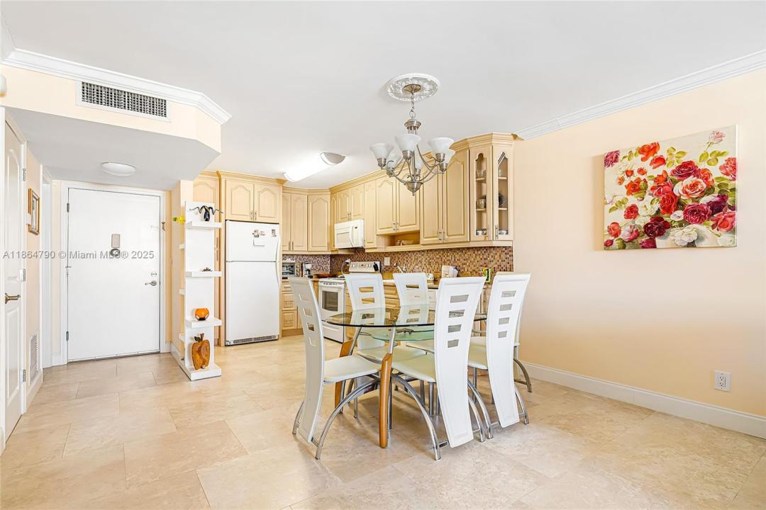 1849 S Ocean Dr 905, Hallandale Beach, Florida 33009