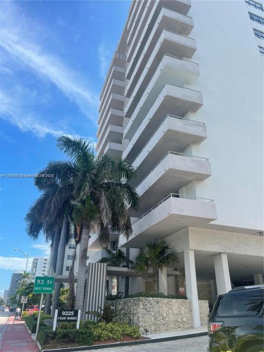 9225 Collins Ave 307, Surfside, Флорида 33154, Соединенные Штаты