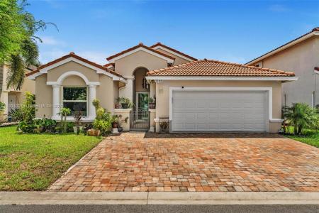 3388 SW 49th St, Hollywood, Florida 33312, USA