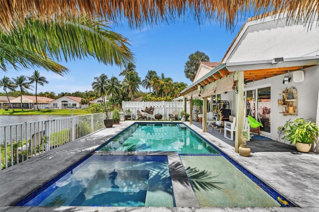 3388 SW 49th St, Hollywood, Florida 33312