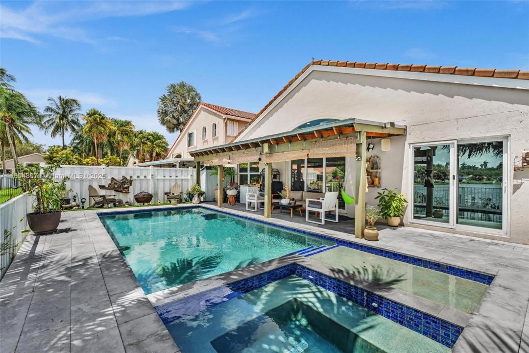 3388 SW 49th St, Hollywood, Florida 33312