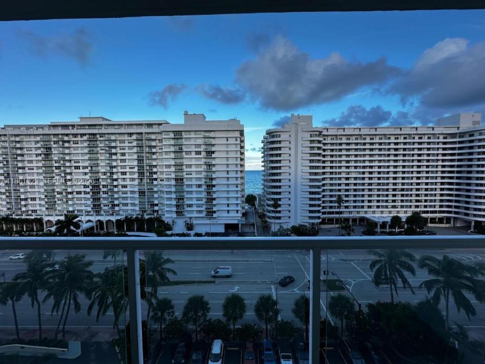 5600 Collins Ave 11W, Miami Beach, Floride 33140, États-Unis