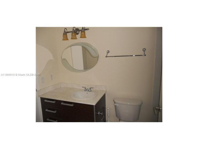 2525 SW 3 AV 804, Miami, פלורידה 33129, ארצות הברית של אמריקה