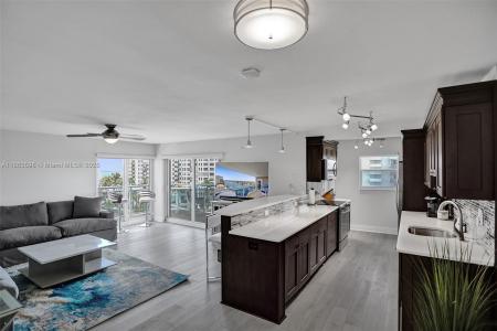 1160 Hillsboro Mile 701, Hillsboro Beach, Floride 33062, États-Unis