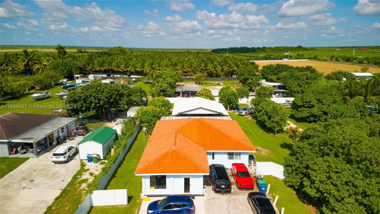 36520 SW 214th Ave, Homestead, Florida 33034