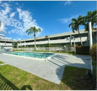 4251 NW 5th St 239, Plantation, Florida 33317, USA