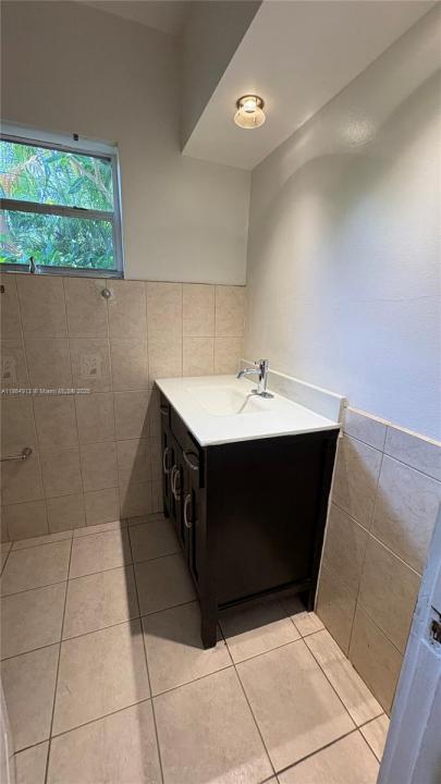 1022 NE 82nd Ter, Miami, 佛罗里达州 33138, 美国
