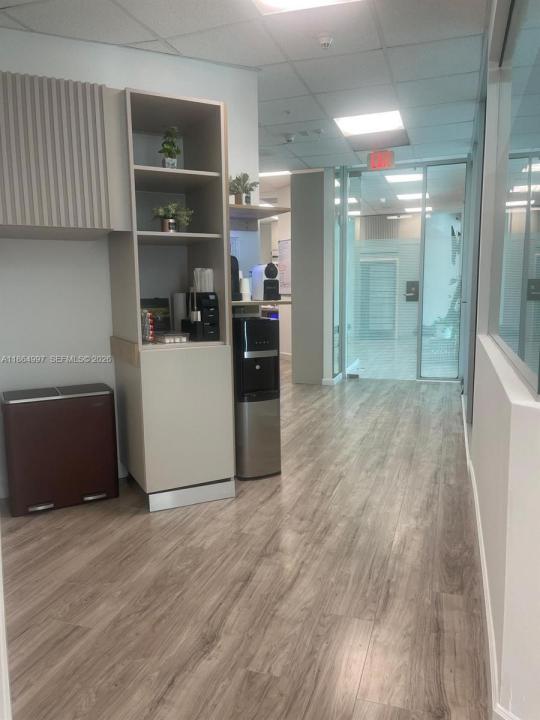 1900 N Bayshore Dr 1A, Miami, Florida 33132, Stati Uniti
