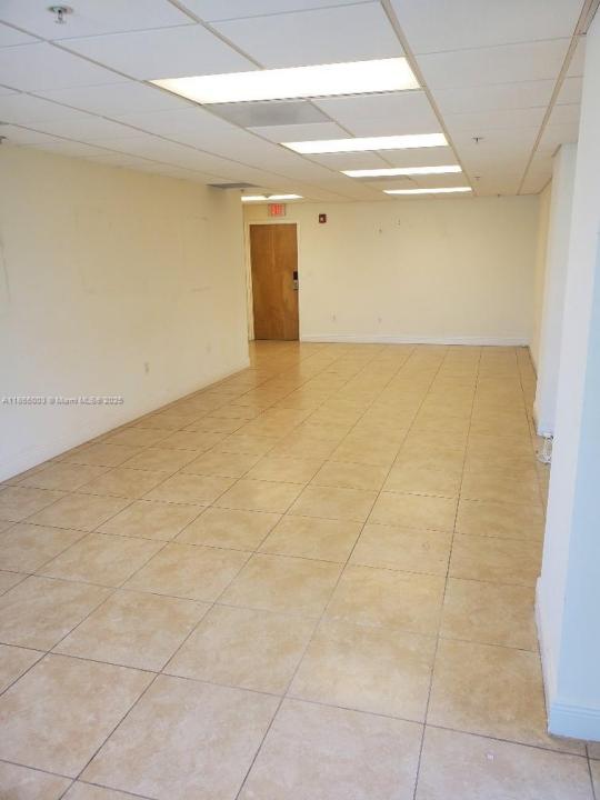 12484 NW South River Dr 422, Medley, פלורידה 33178, ארצות הברית של אמריקה 