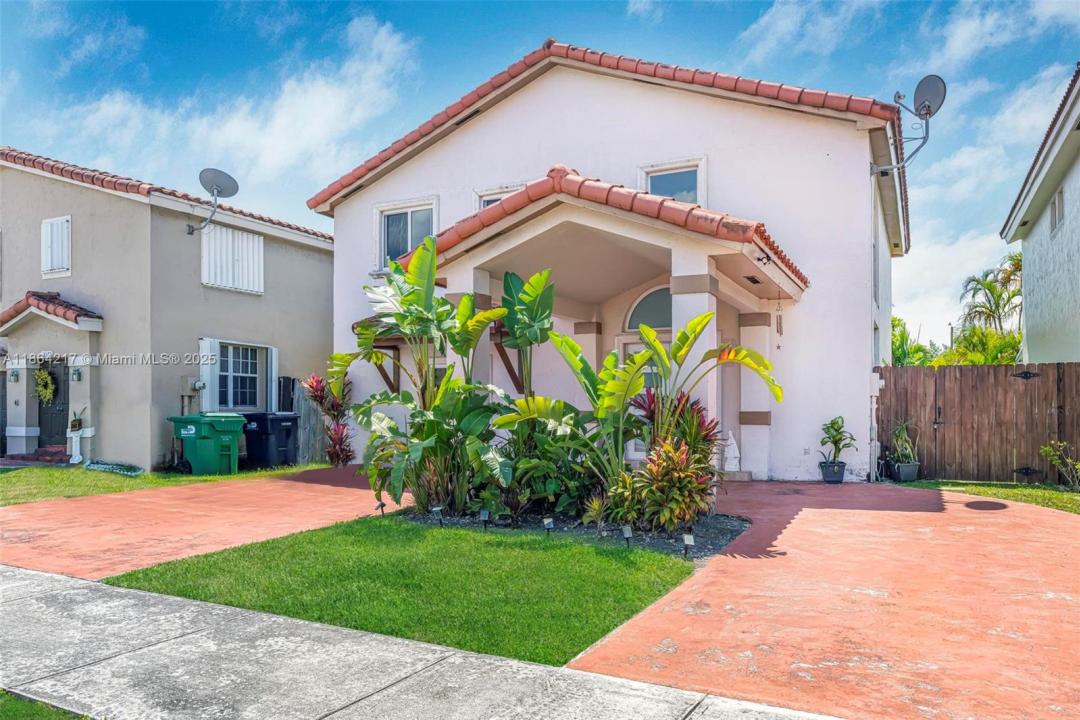 15502 SW 137th Pl, Miami, Florida 33177