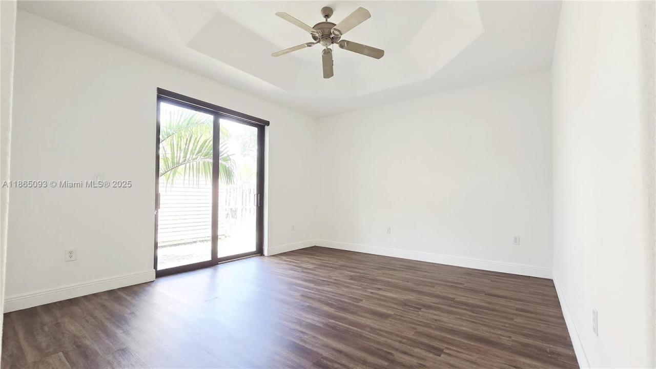 14941 SW 26th Ter ., Miami, Florida 33185