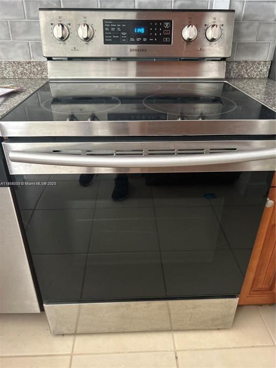 5181 Kim Ct, West Palm Beach, פלורידה 33415, ארצות הברית של אמריקה