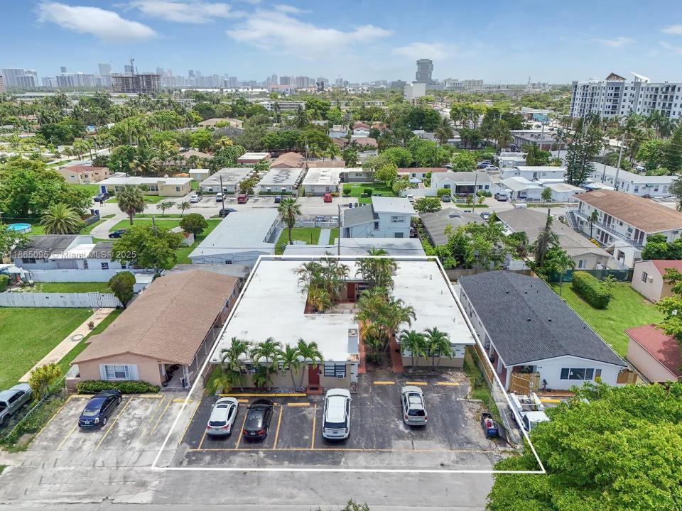700 NE 6th St, Hallandale Beach, Florida 33009