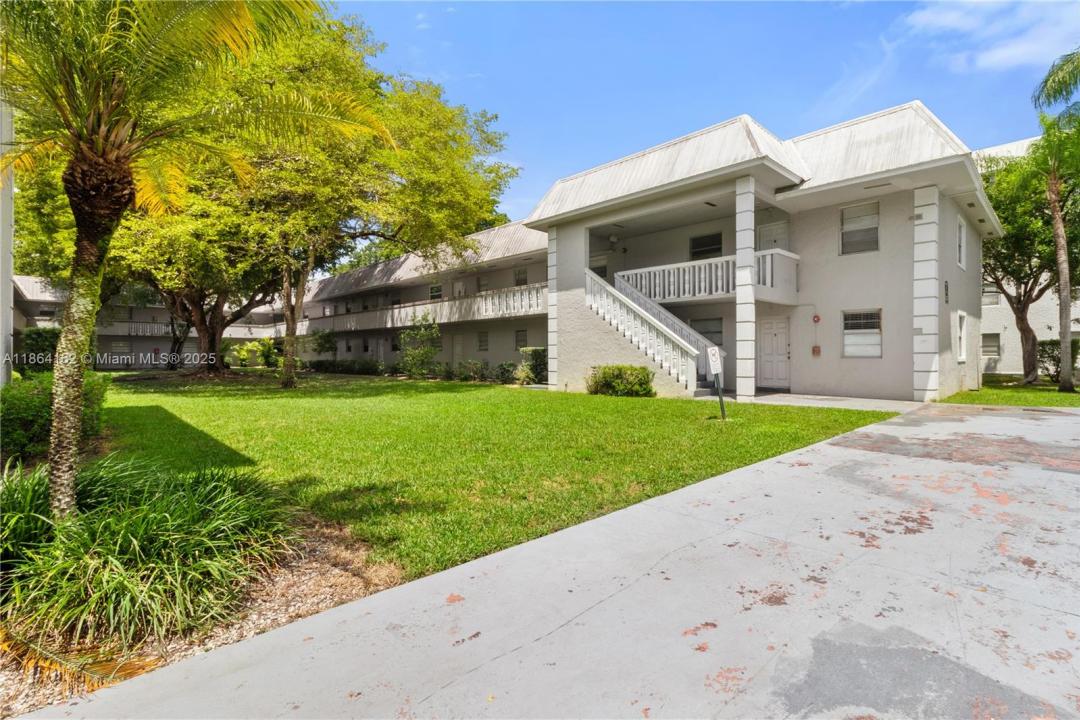 17255 SW 95th Ave 201, Palmetto Bay, Флорида 33157, Соединенные Штаты
