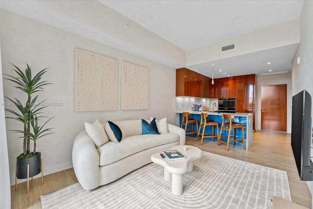 2678 Tigertail Ave 315, Miami, Florida 33133, Estados Unidos