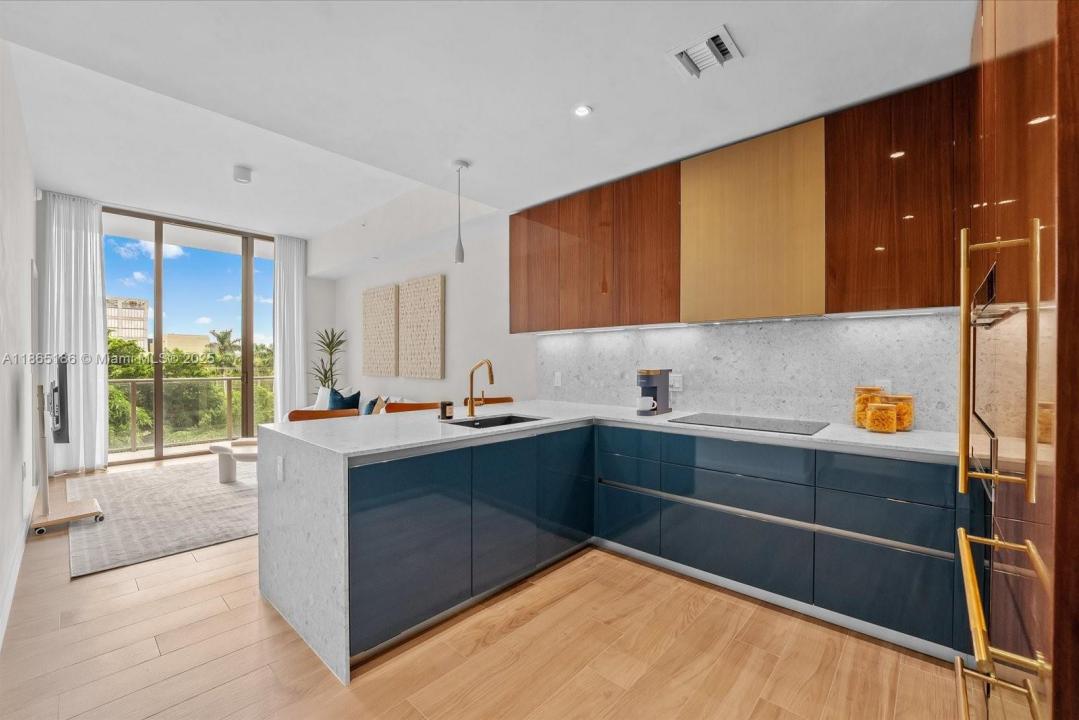 2678 Tigertail Ave 315, Miami, Florida 33133, Estados Unidos