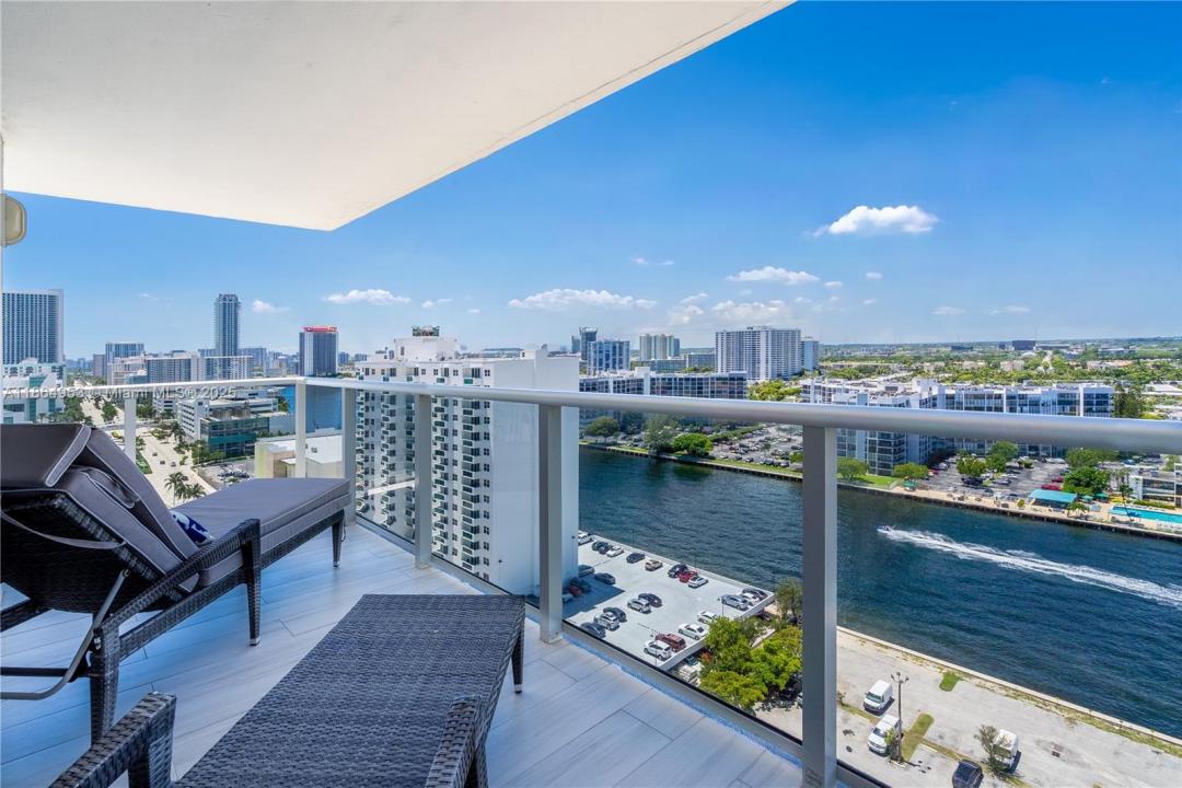 2751 S Ocean Dr PH08N, Hollywood, Florida 33019, Amerika Birleşik Devletleri