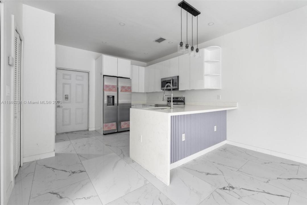 2145 NW 4 Th st 1, Pompano Beach, Florida 33069, Stati Uniti