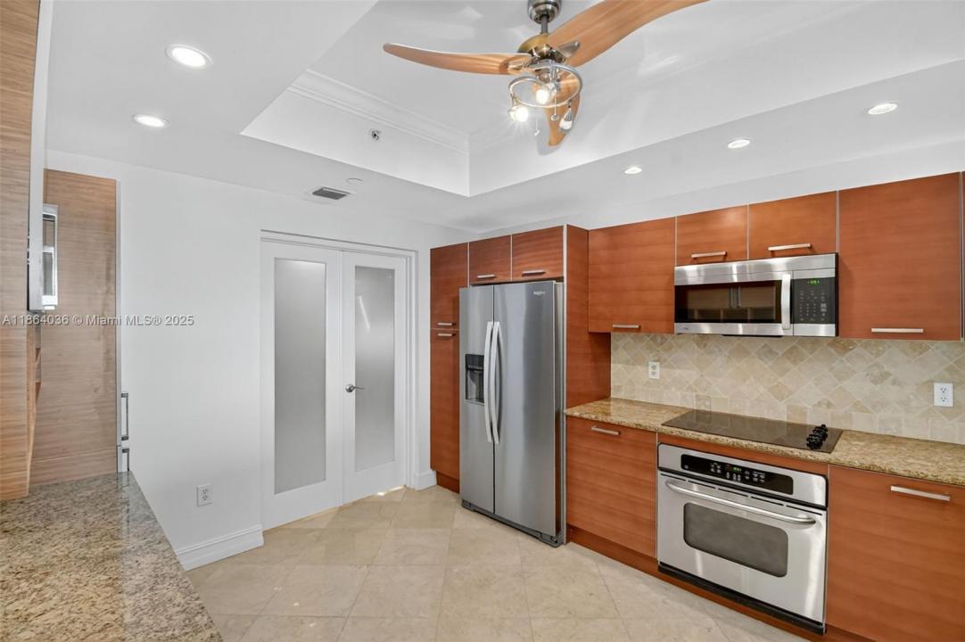 3330 NE 190th St 1611, Aventura, Florida 33180